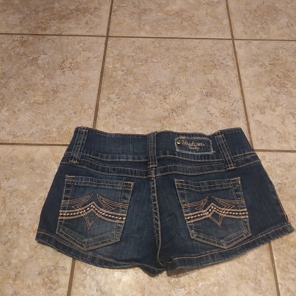 Jean Shorts - Picture 2 of 2